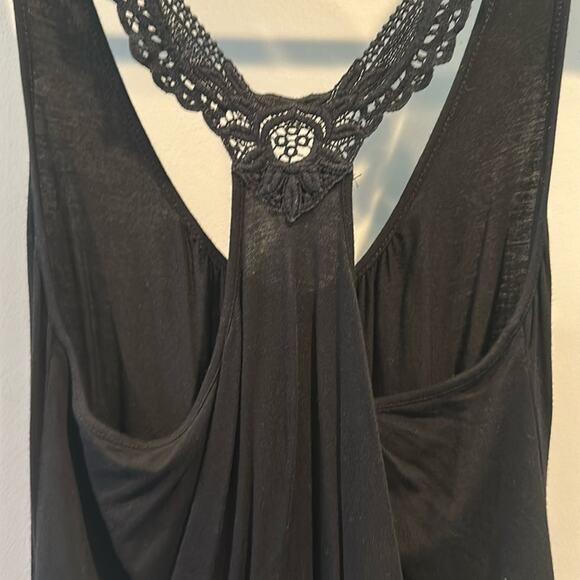 Guess Large Black Lace Crochet Back Boho Sleeveless Tank - Picture 9 of 9
